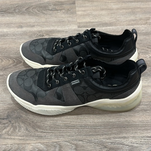 Coach shoes size 12 
Good condition - Picture 2 of 6